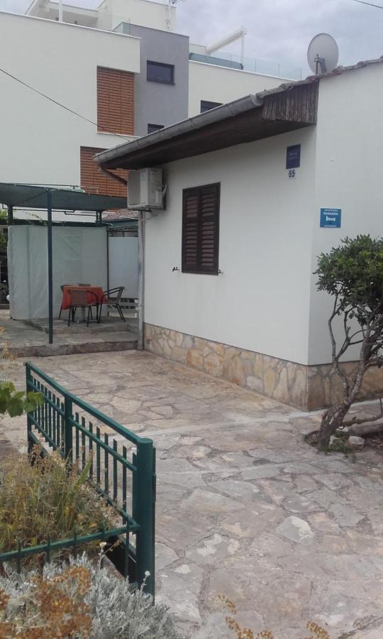 Apartmani Rosanda 2 Petrcane Exterior photo